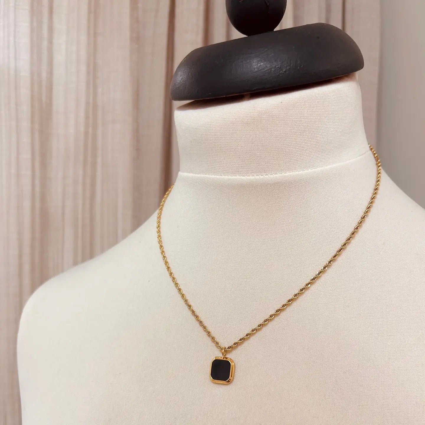 Black Noir Pendant Necklace