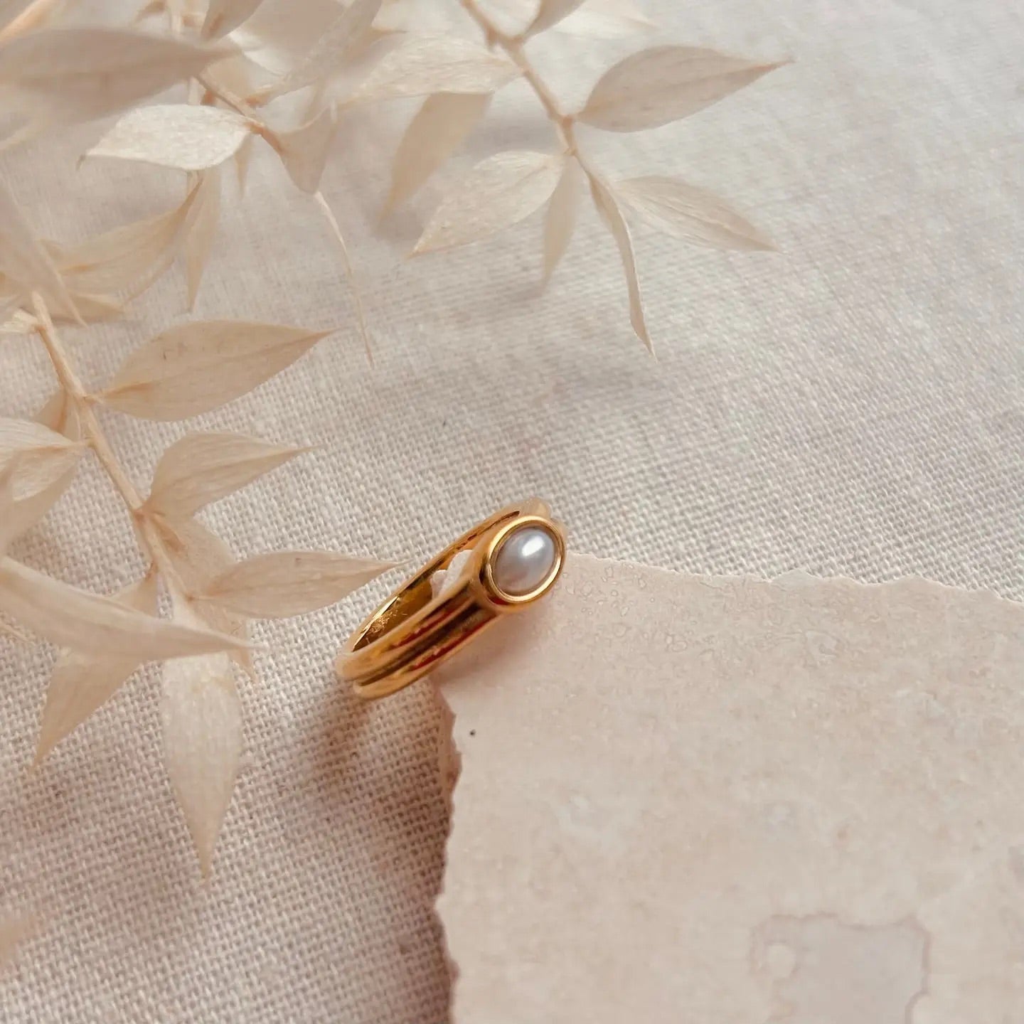 Pearl Ring