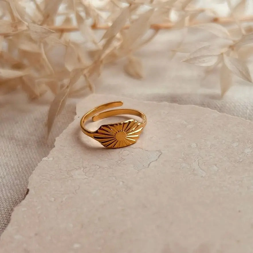 Sunburst Ring (Adjustable)