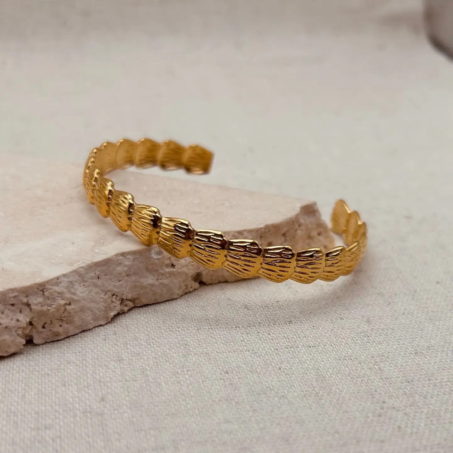 Adjustable Shell Bangle