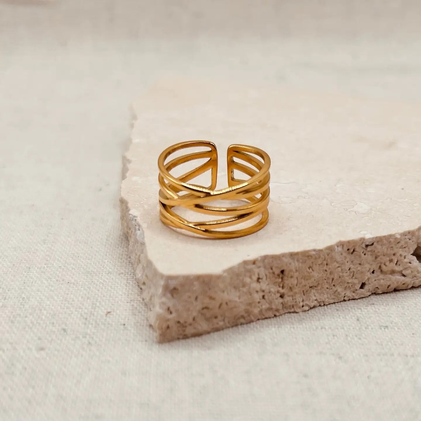 Crossover Ring (Adjustable)