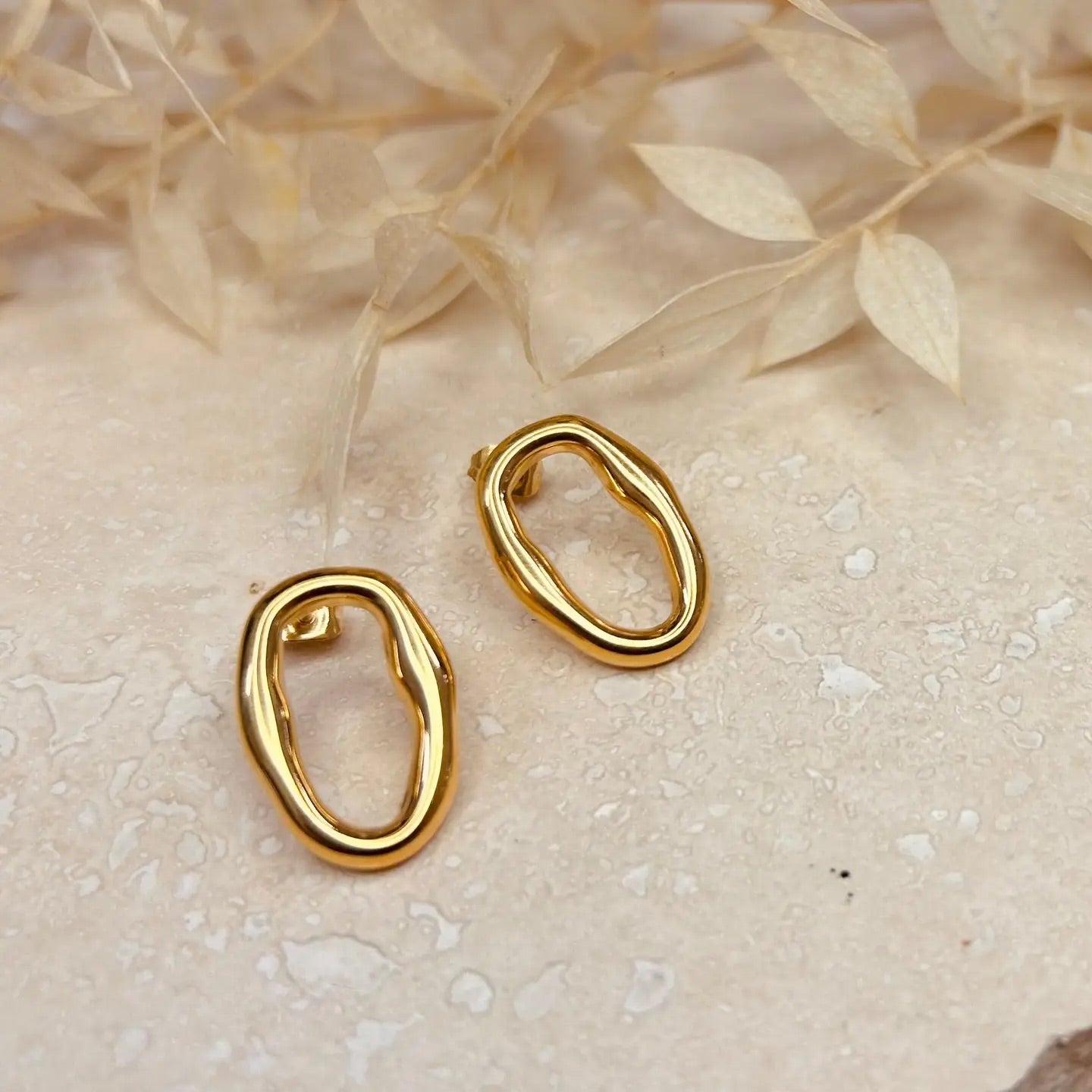 Abstract Oval Stud Earrings