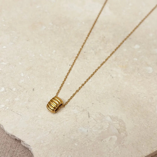 Gold Stella Necklace