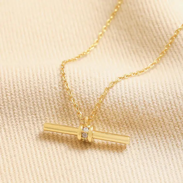 Crystal Feature T-Bar Pendant Necklace in Gold